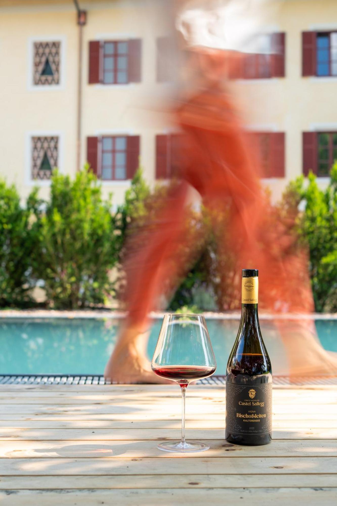 Castel Sallegg Suites Adults Only Caldaro Bagian luar foto