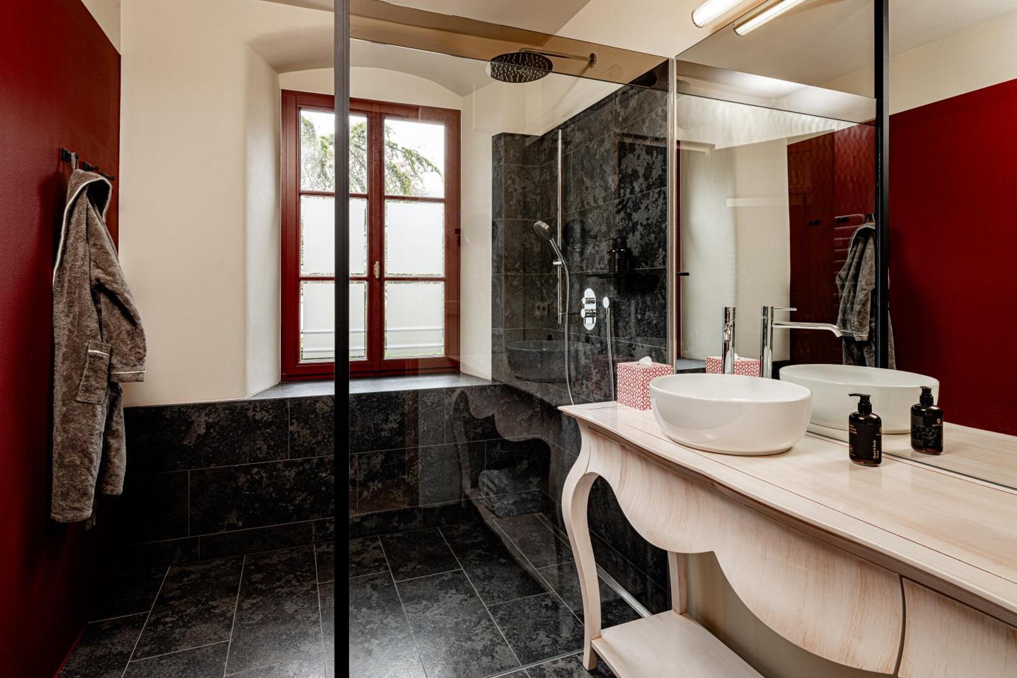 Castel Sallegg Suites Adults Only Caldaro Bagian luar foto