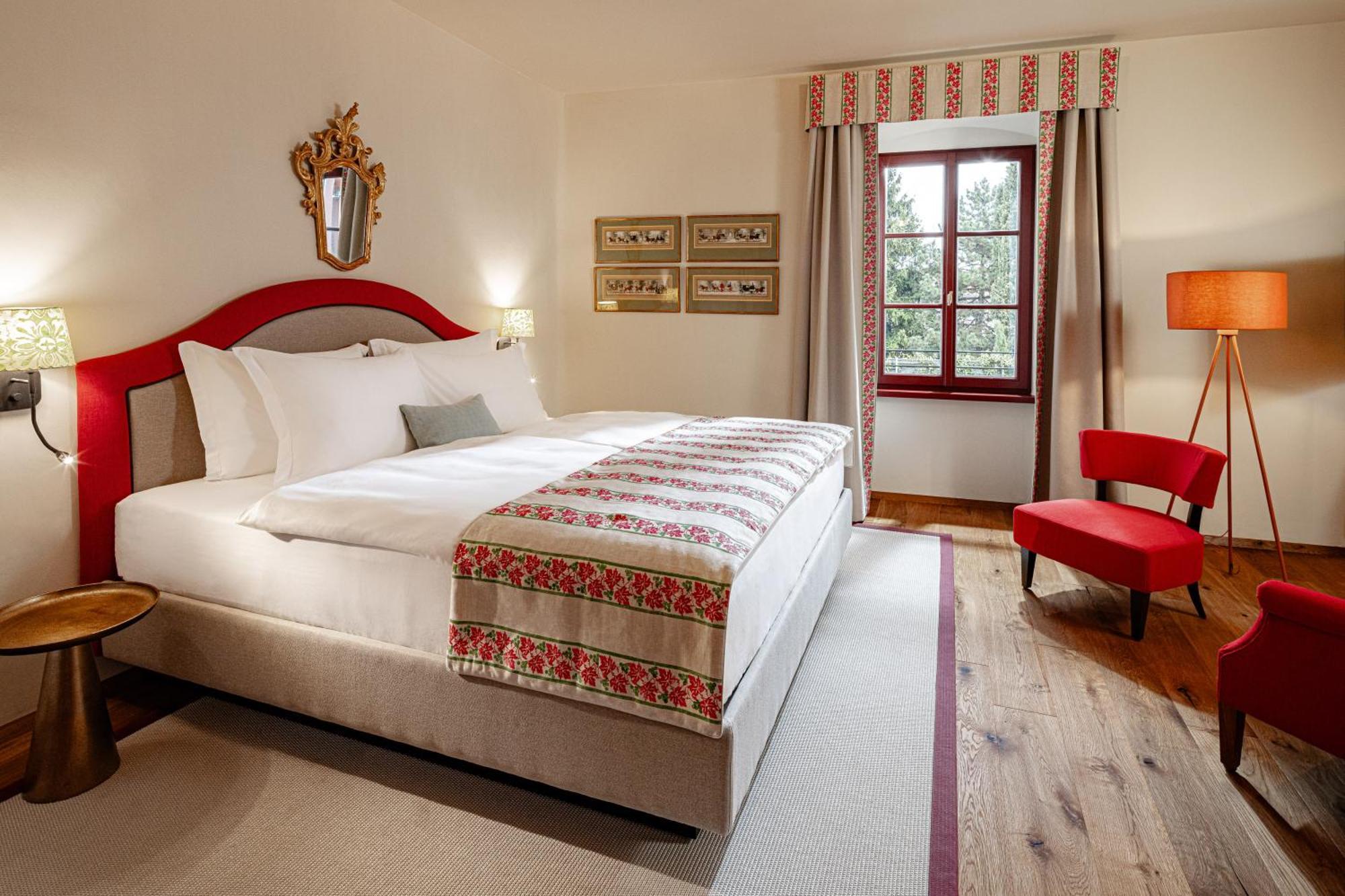 Castel Sallegg Suites Adults Only Caldaro Bagian luar foto